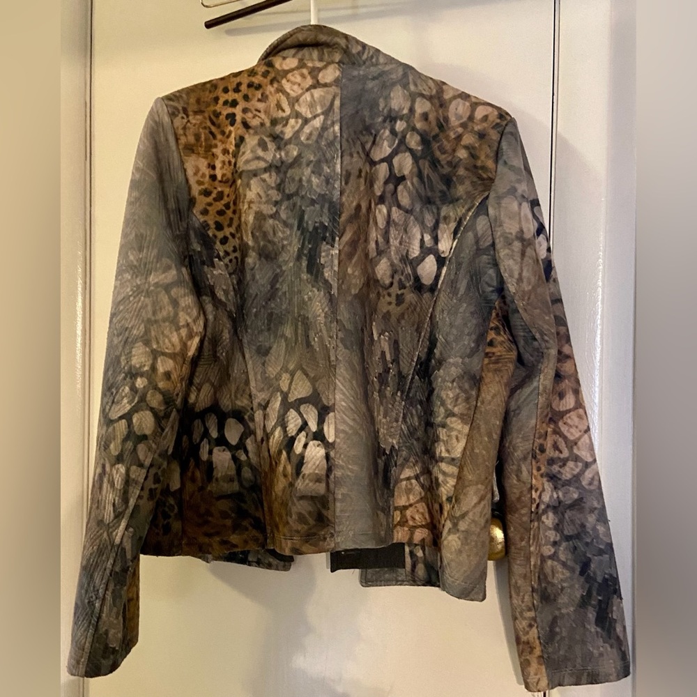 Yest Multi Color Jacket - Picture 2 of 3